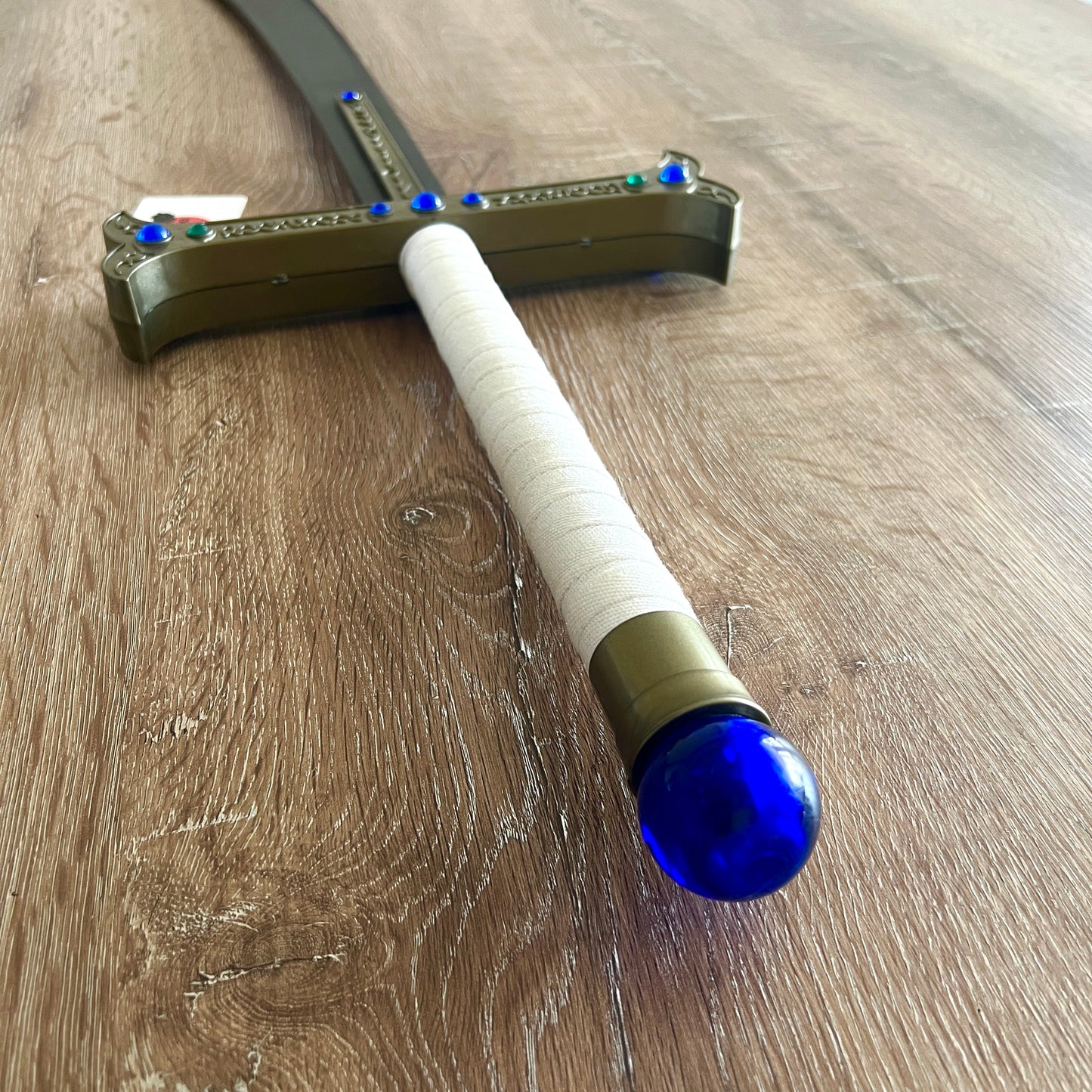 Dracule Mihawk Sword (Yoru)- One Piece