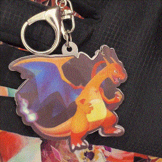 CHARIZARD KEYCHAIN